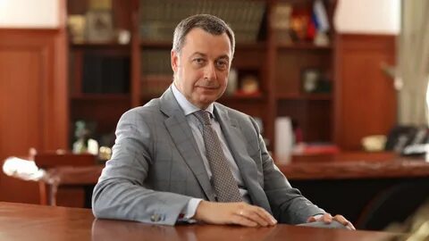 Директор 2048