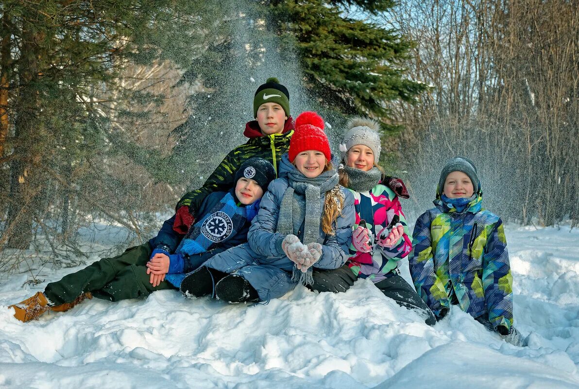 Зимние развлечения. Зимние развлечения в помещении. Зимние развлечения в помещении. Зимние развлечения. Зимние развлечения в помещении.