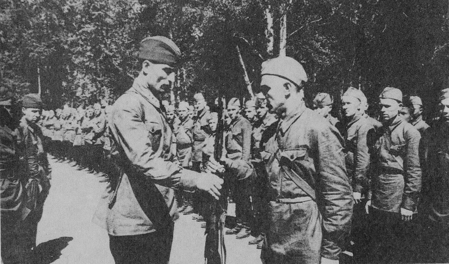 Можно идти добровольцем на войну