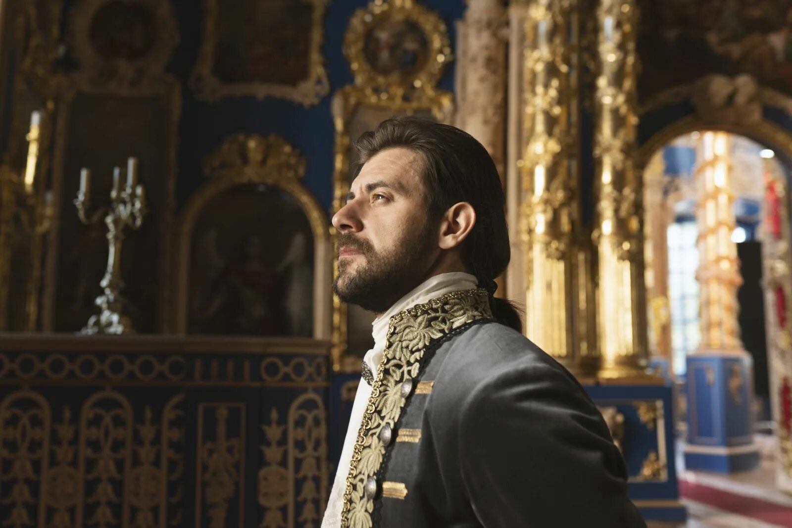 Царская прививка сюжет. Царская прививка сюжет. Пегова царская прививка. Царская прививка сюжет. Царская прививка сюжет.