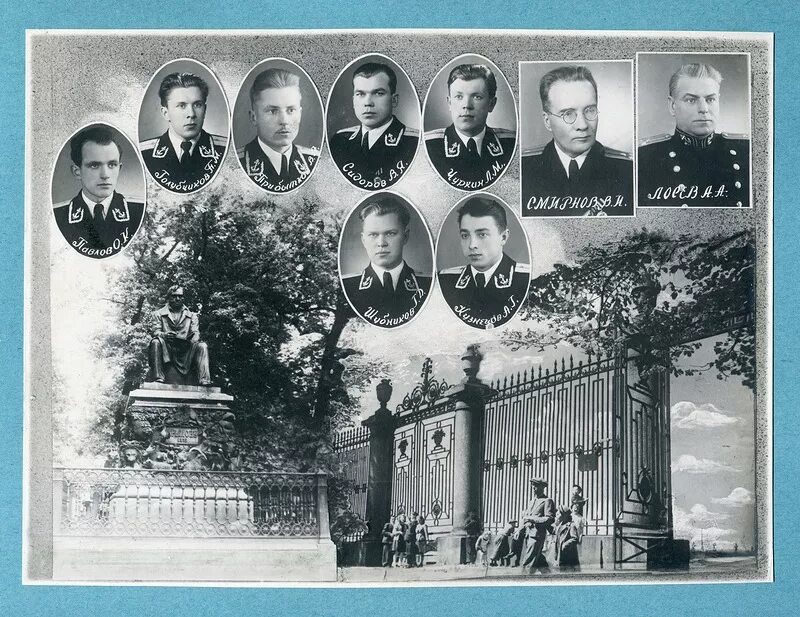 Военно медицинская академия ленинград 1940. Военно морская медицинская. Военно-медицинская академия имени с м кирова курсанты. Военно морская медицинская. Униформа вмс сша.