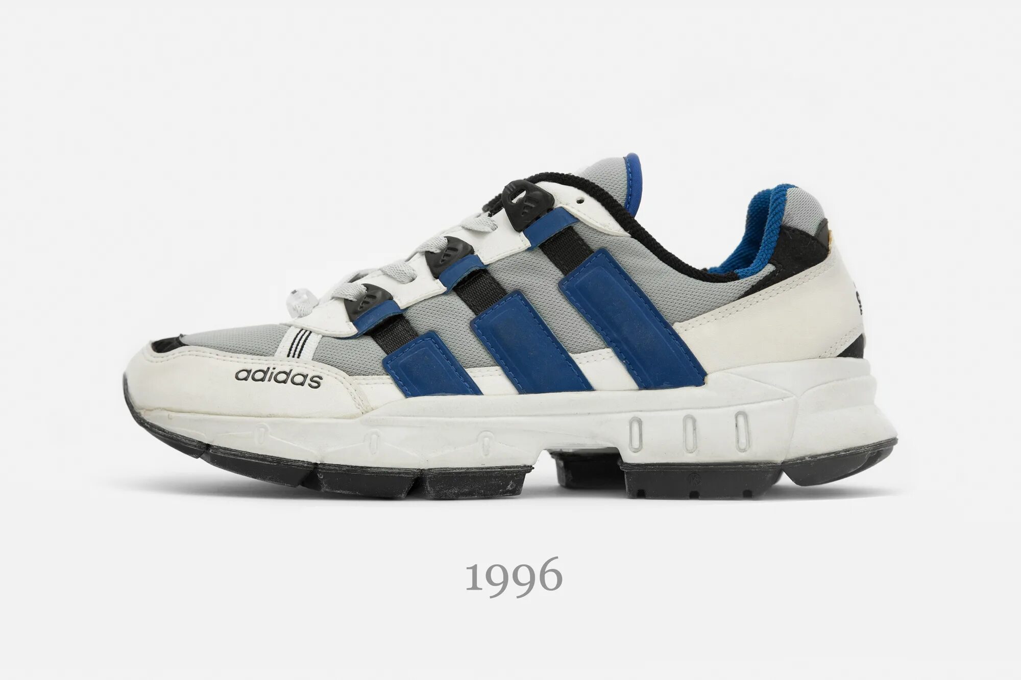 Адидас кроссовки 90 мужские. Кроссовки adidas Torsion 1996. Кроссовки адидас 90. Adidas Equipment 1996. Adidas Torsion кроссовки 1990.