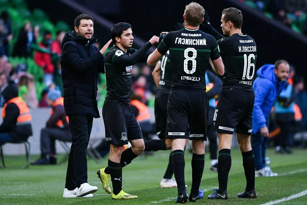 Алексей калешин. Последние новости фк краснодар на сегодня трансферы. Последние новости фк краснодар на сегодня трансферы. Последние новости фк краснодар на сегодня трансферы. Фк краснодар фото.