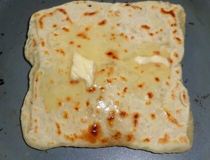 Турецкая лепешка с начинкой