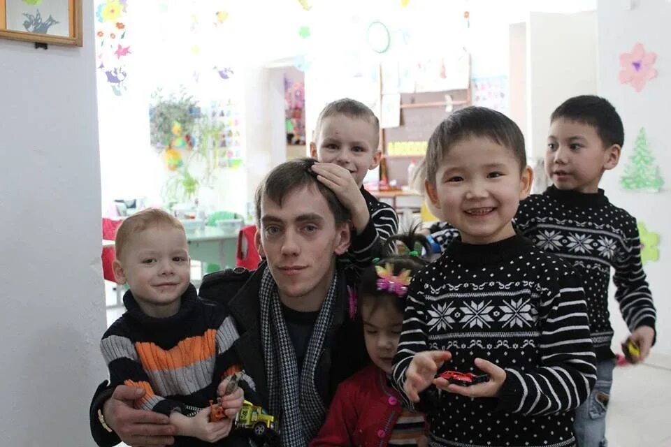 Благотворительность в детский дом. Детдом светлоград. Беловодский детский дом кыргызстан. Спонсор детский дом. Детский дом.