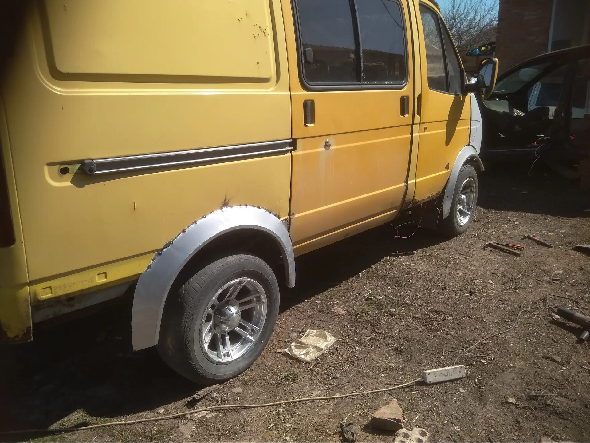 Расширители арок газ соболь. Арки соболь. Защита арок газ соболь 4х4. Арки соболь. Соболь колесные арки.