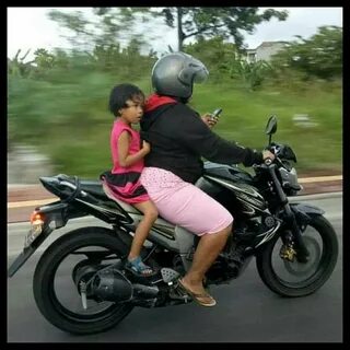 Anak main