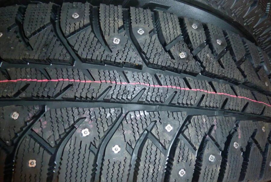 Резина зимняя r17 шипованная 215. Bridgestone ice cruiser 7000s. резина зимняя бриджстоун айс крузер 7000. 185/65r15 bridgestone ice cruiser 7000s 88t шип. бриджстоун 7000s шипованная.