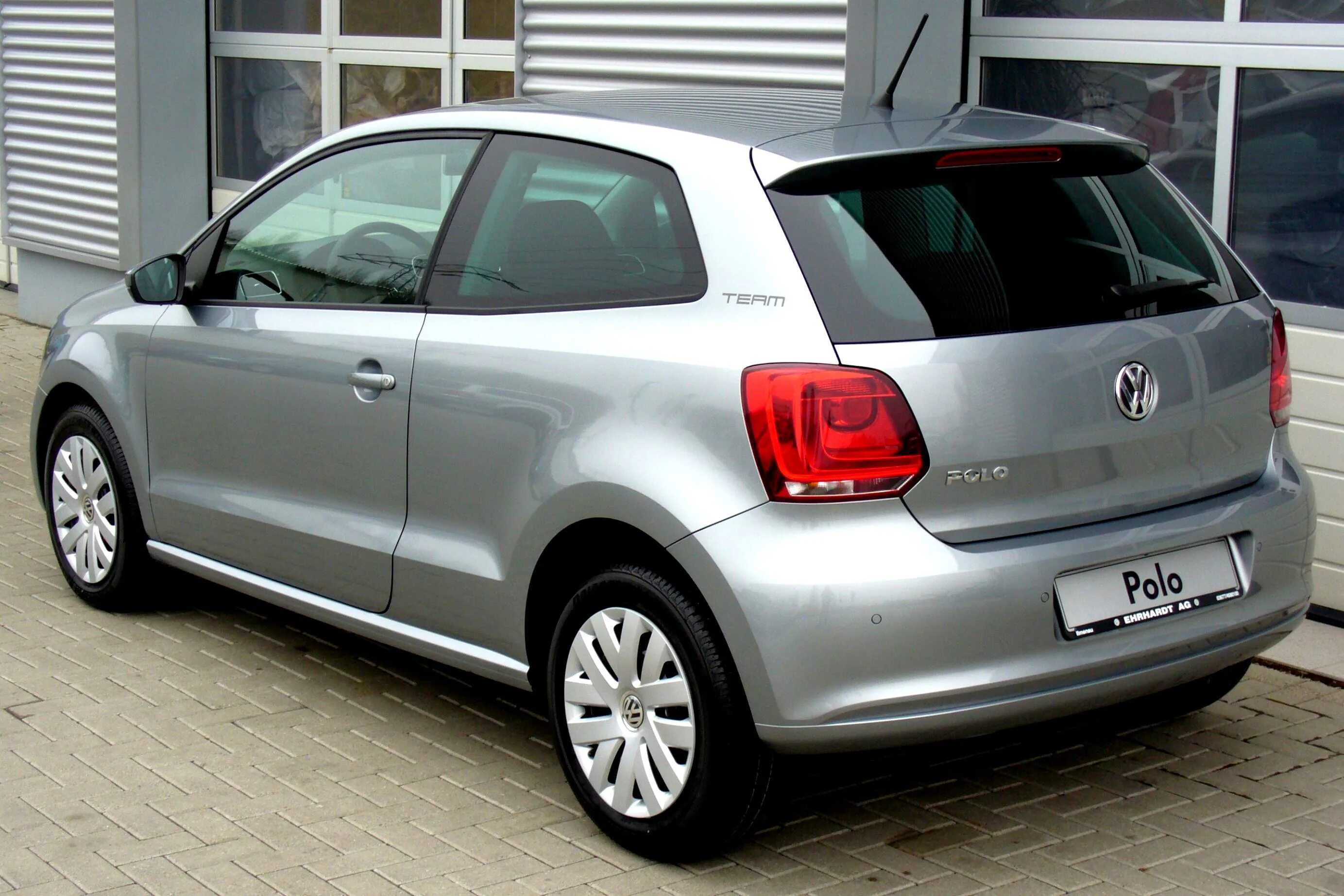 Vw polo 2. Фольксваген поло 5. Фольксваген поло 2009 хэтчбек. Фольксваген поло 1.2. Фольксваген поло 1 хэтчбек.