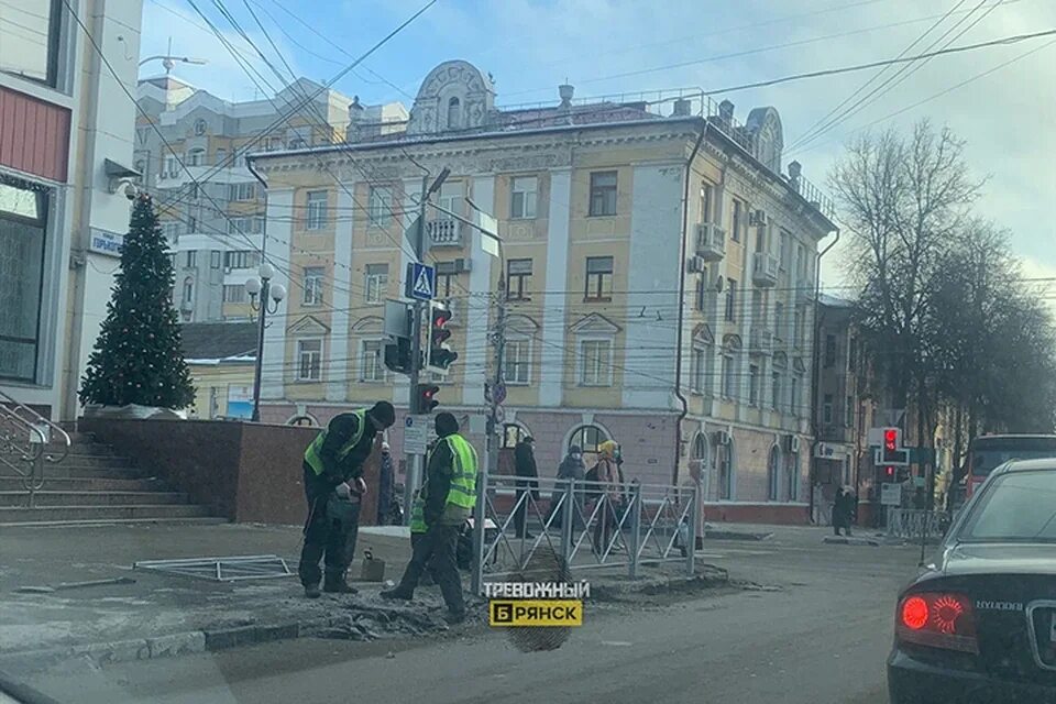 Брянск ул ленина. Брянск проспект Ленина центр. Проспект Ленина 23 Брянск. Проспект Ленина Брянск 2007 год. Проспект Ленина 22 Брянск.