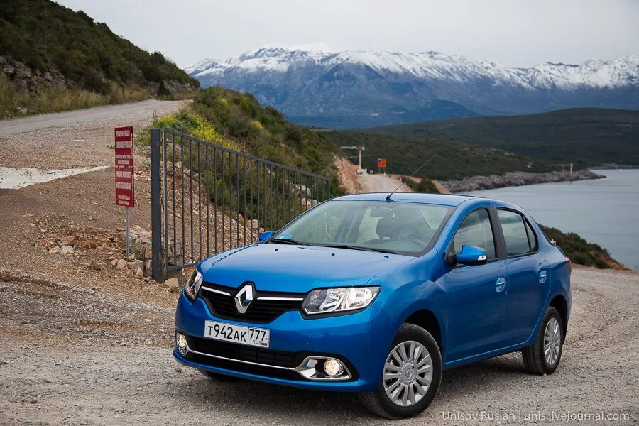 Какой логан лучше брать. Renault logan 2. renault logan 2014. renault logan 3. рено логан 2 2014.