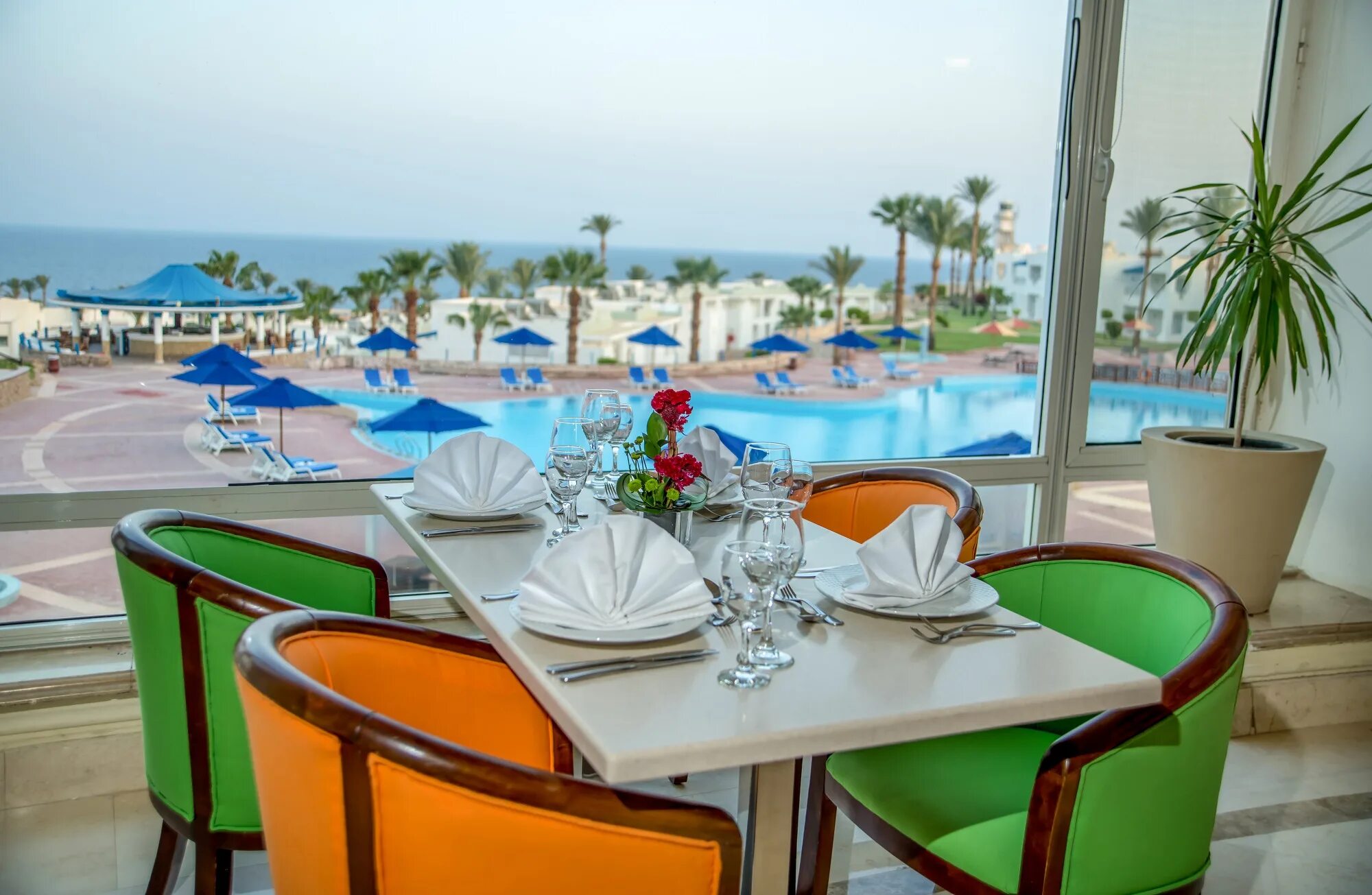 Renaissance sharm el sheikh golden view resorts. Ренессанс Шарм-Эль-Шейх Голден Вью Бич. Renaissance Golden view Beach 5 Египет Шарм-Эль-Шейх. Renaissance Sharm el Sheikh Golden view Beach Resort 5. 5 Отель Renaissance Golden view Beach Resort.