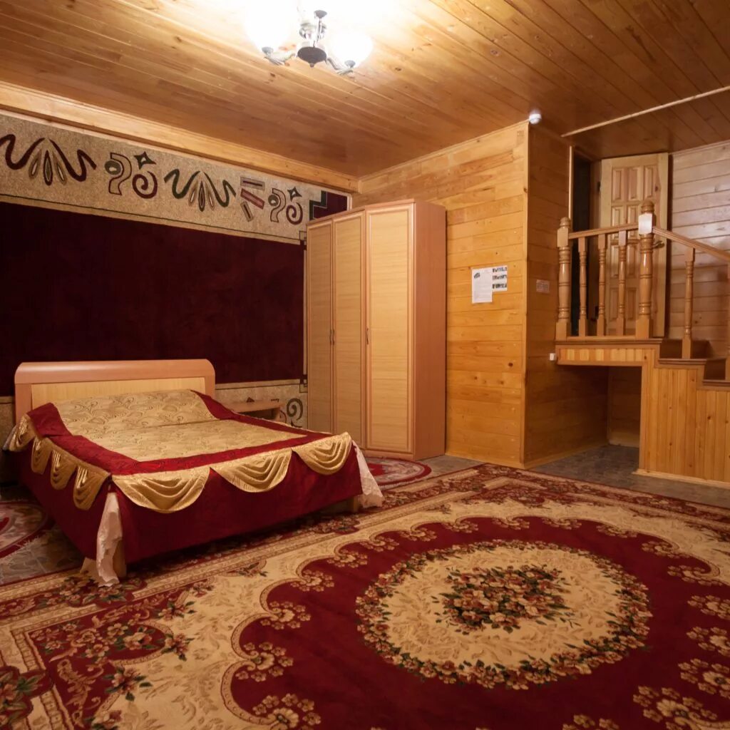 Шато леопард домбай. , 8, корп. Мини отель вивьен москва. Д'отель вднх. Гостиница красная благовещенск в островах.