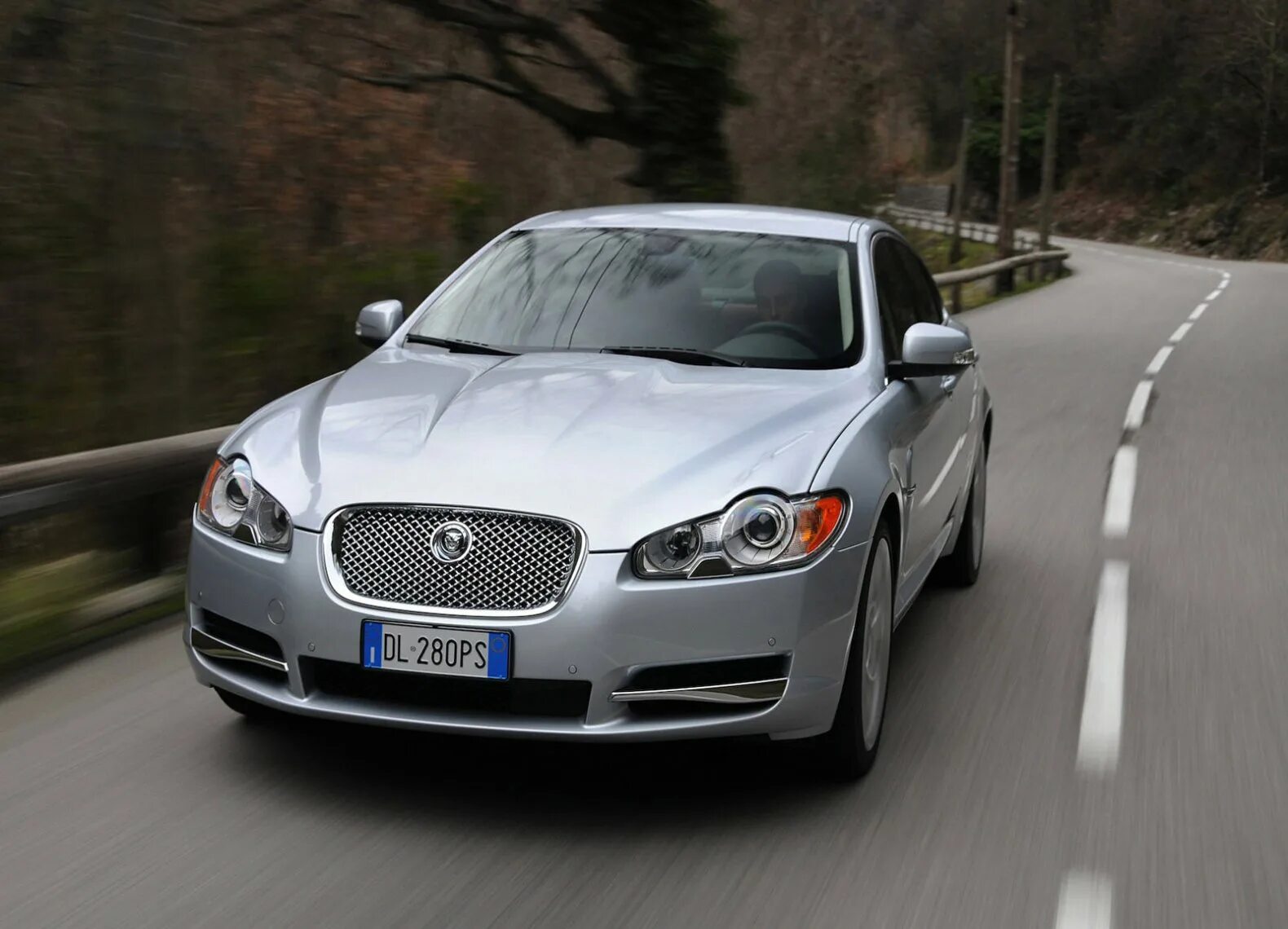 Автомобиль ну. Ягуар XF 2007. Jaguar XF 2006. Jaguar XF 2001. Ягуар XF 2009 RS.