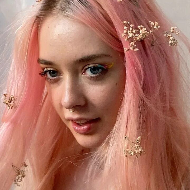 Mirèle блоггер. ева мирель. ева краузе. мирель певица ева гурари. ева краузе.