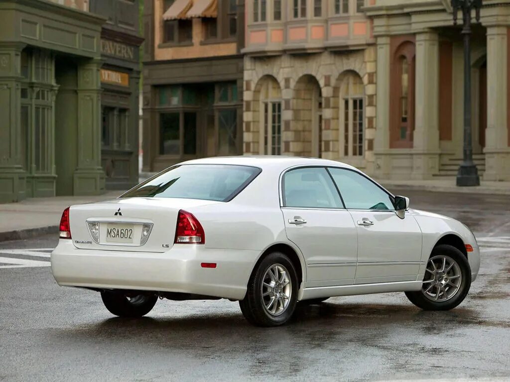 Mitsubishi diamond. Митсубиси Диамант 2004. Мицубиси Диамант 2004. Мицубиси Диамант 2005. Mitsubishi Diamante II.