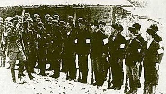 Переселение крымских. 18 мая 1944 депортация крымских татар. 18 мая депортация крымских татар. депортация татар из крыма. переселение крымских татар.