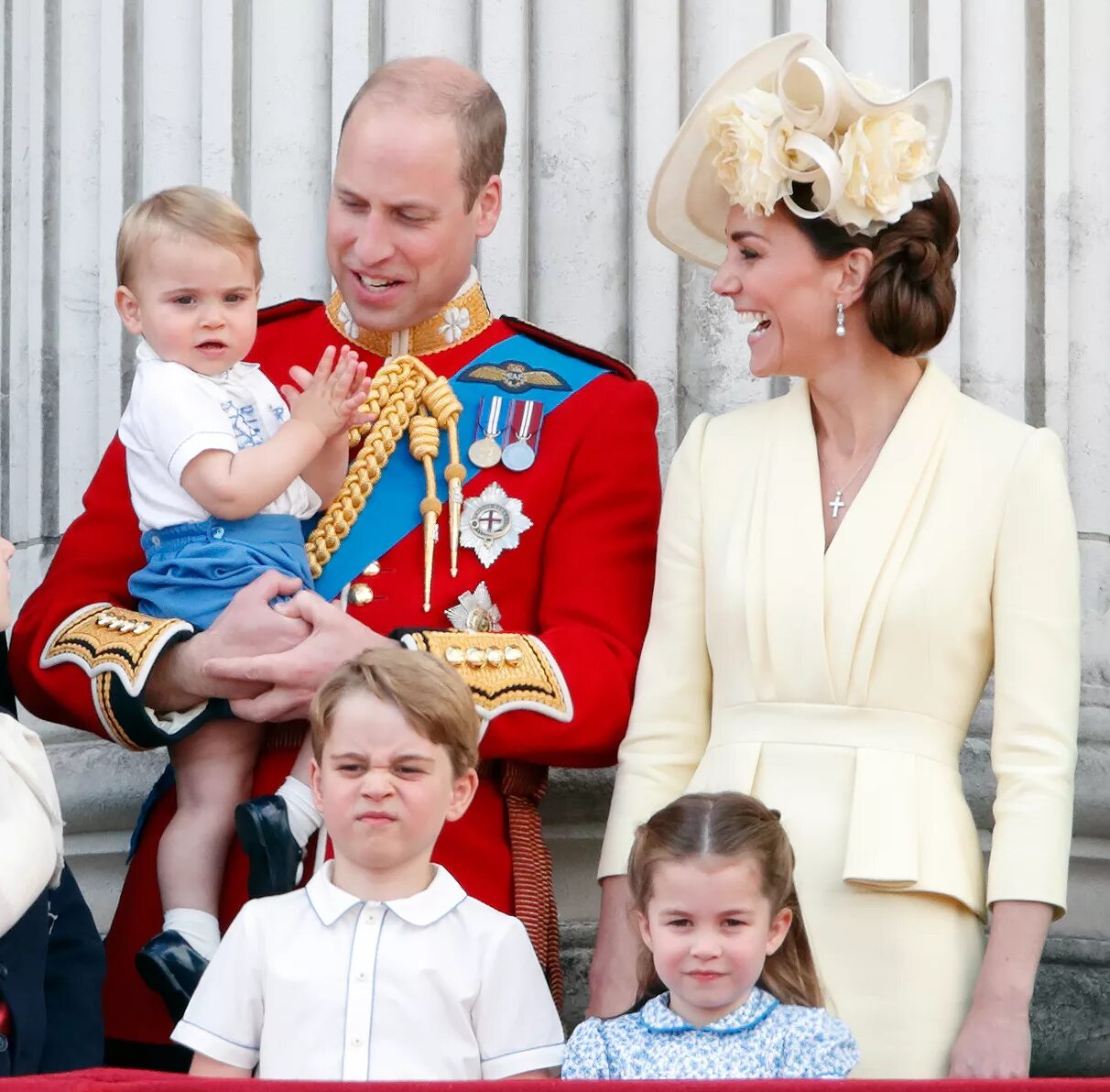 Фото детей кейт миддлтон и принца уильяма. Принц Уильям и Кейт Миддлтон. Принц Уильям, герцог Кембриджский. Дети Кейт Миддлтон и принца Уильяма. Королевская семья Великобритании принц Уильям.