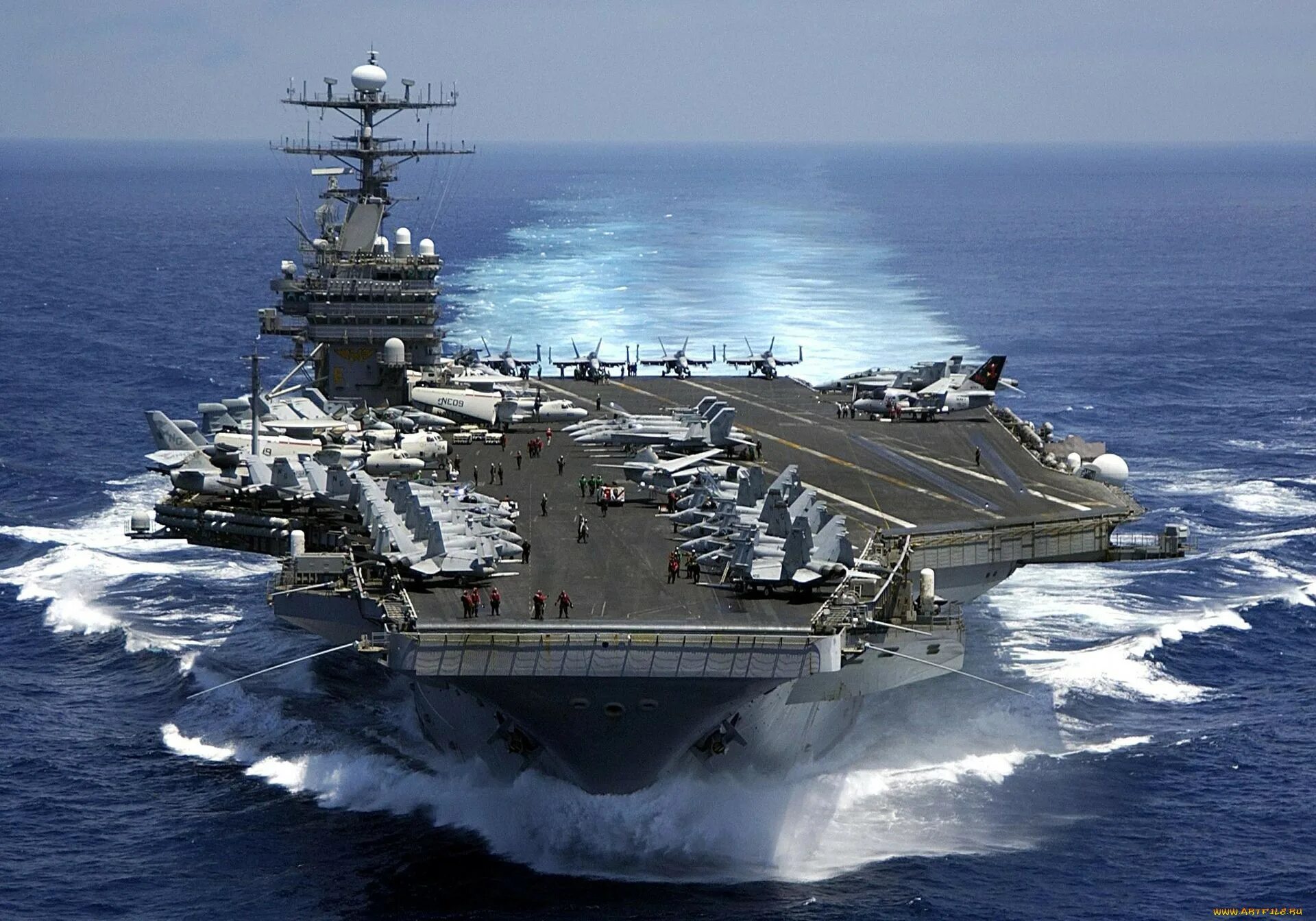 Рональд Рейган авианосец. USS Theodore Roosevelt CVN-71. USS Nimitz CVN-68.