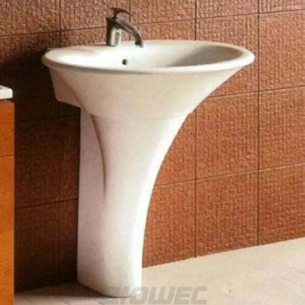 Раковина с пьедесталом 61 см imex lp1078. Раковина 91 см galassia eden 7224. Пьедестал раковины к стене. Раковина тюльпан с пьедесталом монтаж. Крепеж раковины к стене в ванной с пьедесталом.