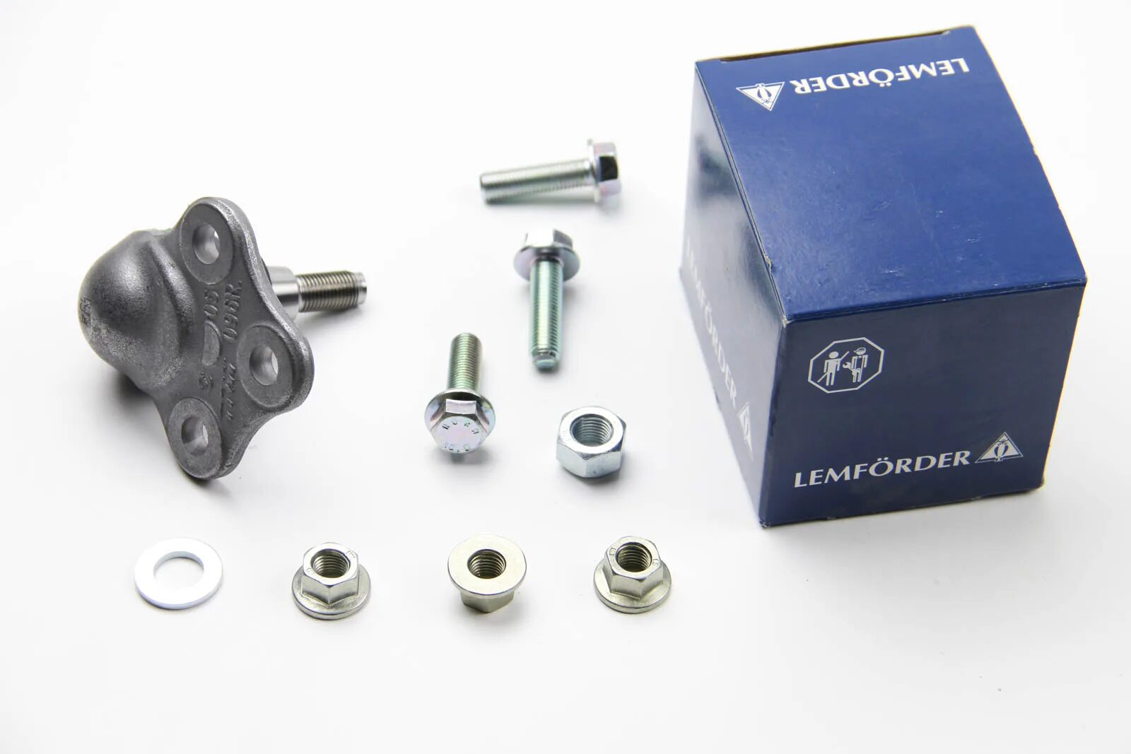 Шаровые опоры флюенс. 3501801 Опора шаровая LEMFORDER. LEMFORDER 35018 01. Опора шаровая Renault Megane 3 jbj810. Шаровая опора Лемфердер.