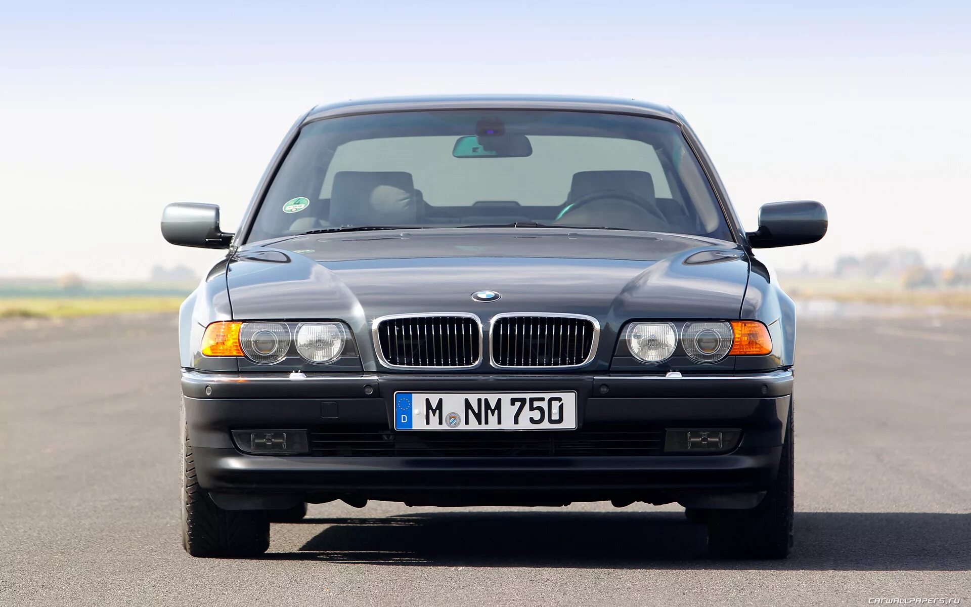 БМВ 750il e38. БМВ е38 750 il. BMW 750 e38. BMW e38 740i.