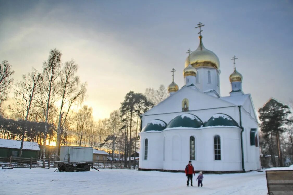 Освящение закладного камня в основание строящегося храма состоялось в Бабаевском