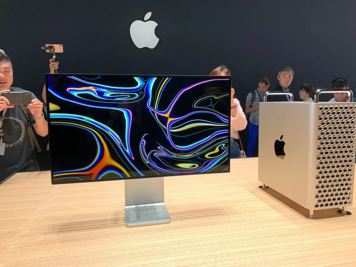 Монитор Apple Pro display XDR. Монитор Apple Pro display XDR Retina 6k 32. Монитор Apple 32 Pro display XDR Nano. Apple Pro display XDR 6k.