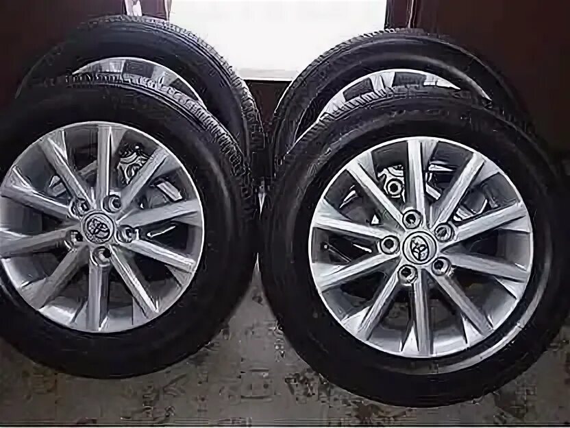Оригинальные диски тойота королла 2014. 215 55 r17 камри. Колесо от тойоты. Колеса camry r17. 215/65 r16 на камри 40.