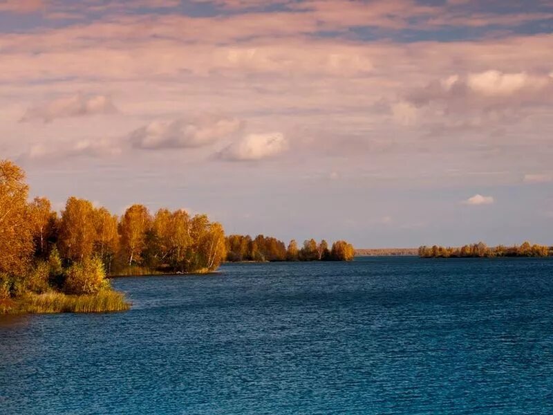 Озеро касли. Озеро касли. Озеро иртяш касли. Озеро касли. Озеро большие касли челябинская область.