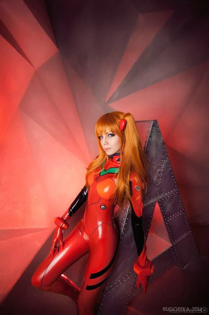 Asuka cosplay. Евангелион Асука косплей. Неон Генезис Евангелион косплей. Аска Лэнгли латекс. Евангелион Аска косплей латекс.