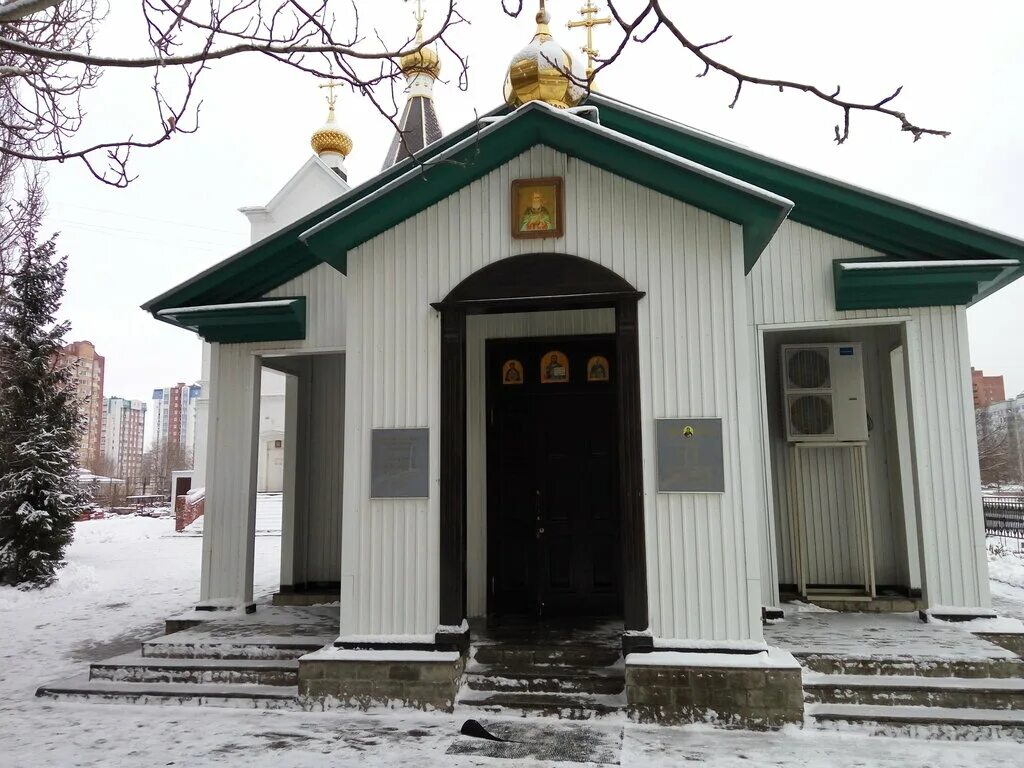 церковь иоанна кронштадтского чебоксары. храм кронштадтского тольятти. церковь в 19 квартале тольятти. тольятти церковь иоанна кронштадтского батюшка. храм кронштадтского тольятти.