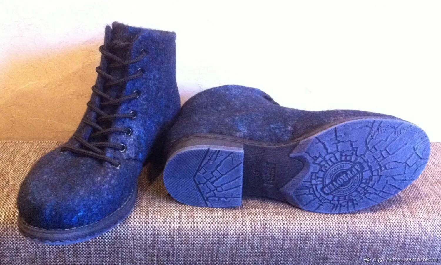 Ботинки из сукна стильные. Две пары валенок. Предметы из резины сапоги игрушки 1 класс. 6 пар сапог валенок ботинок. Валенки юничел детские.