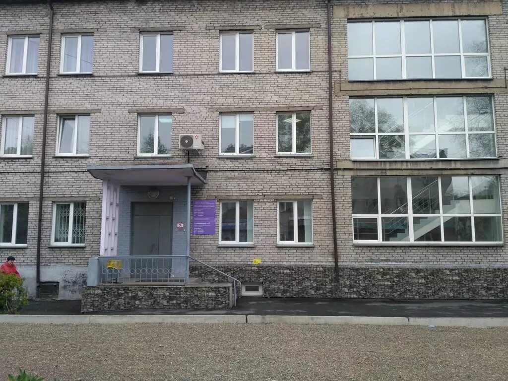 женская консультация 1 вологда. поликлиника 1 новокузнецк горьковская. улица хитарова новокузнецк. ушинского 10. женская консультация 20 санкт петербург.