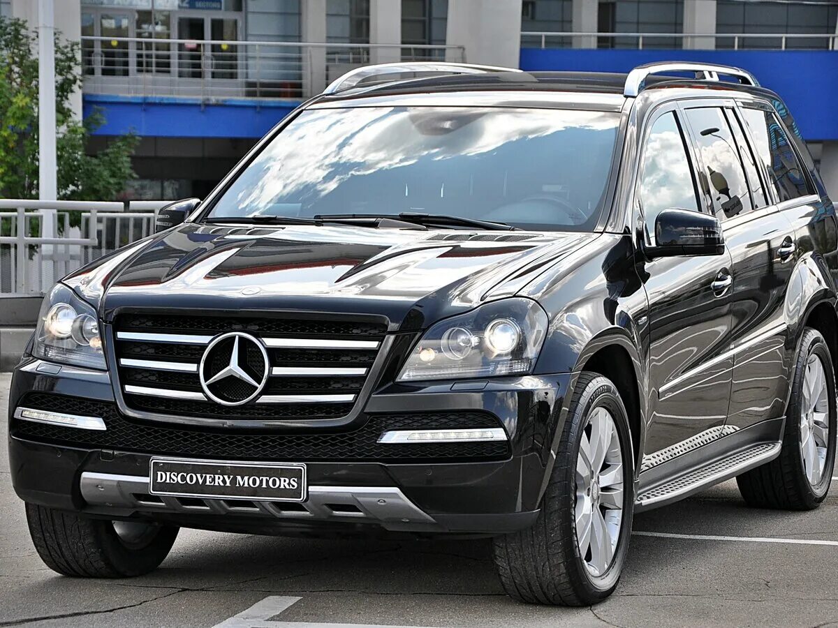 Купить авто мерседес в россии. Mercedes Benz внедорожник gl 350. Мерседес джип 2012 gl. Mercedes Benz gl-class x164 2012. Мерседес gl 164 дизель.