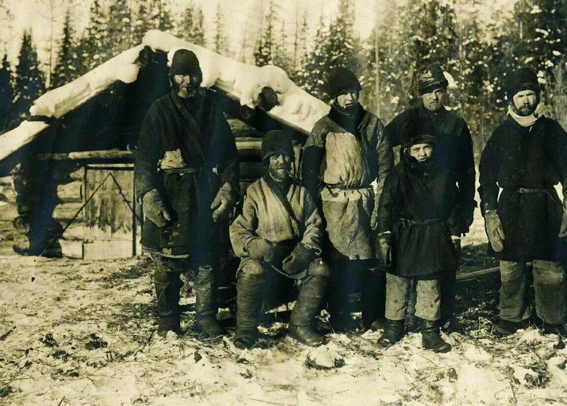 Переселенцы 19 века Енисейской губернии. Крестьяне Енисейской губернии 19 века. Сибирские зажиточные крестьяне 19 века. Переселенцы в Сибирь в начале 20 века Томская Губерния. Горный промысел