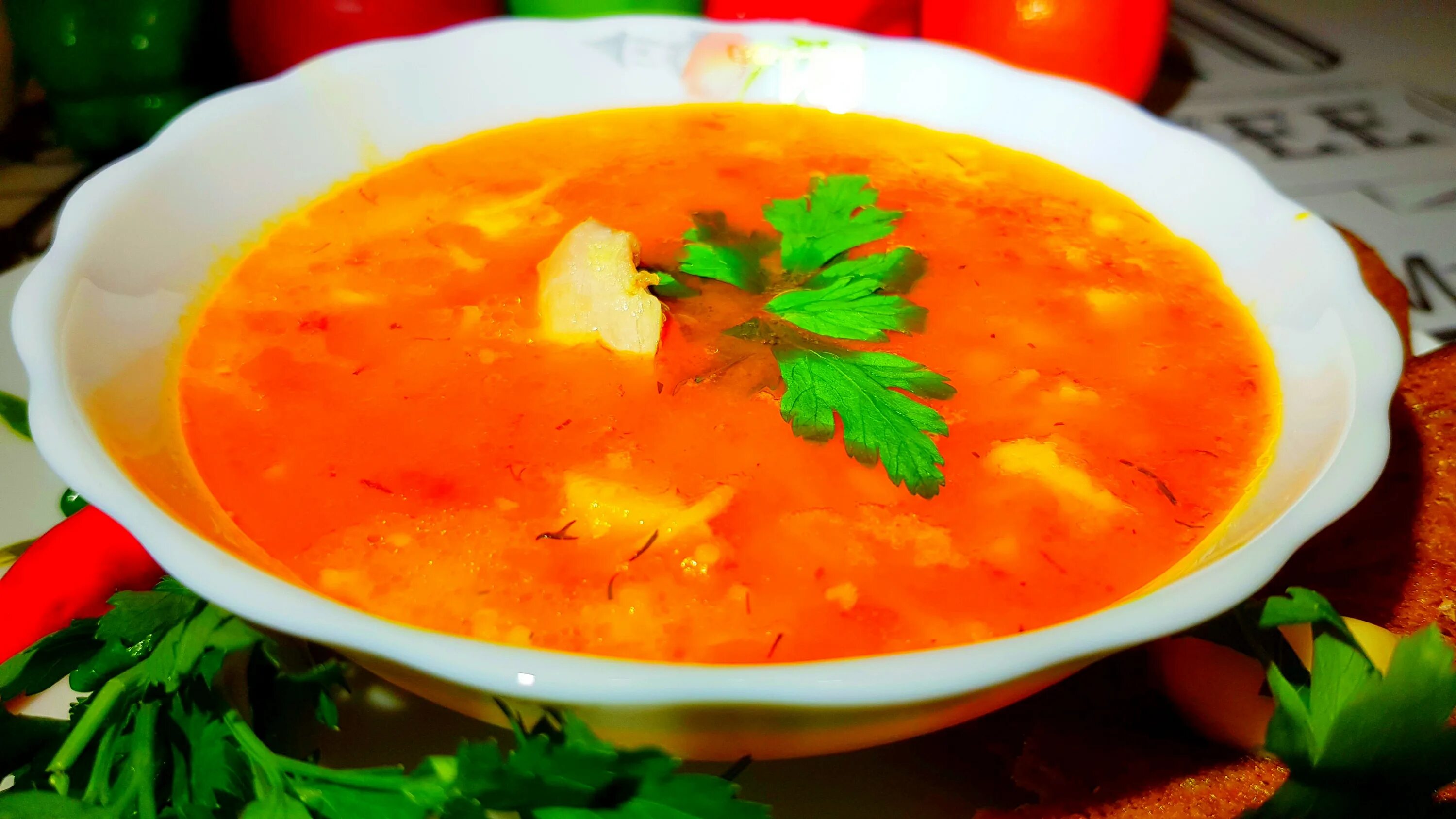 Рецепт супа с перцем. Суп с болгарским перцем. Суп овощной с перцем. Рецепт супа с перцем. Рассольник с чечевицей.
