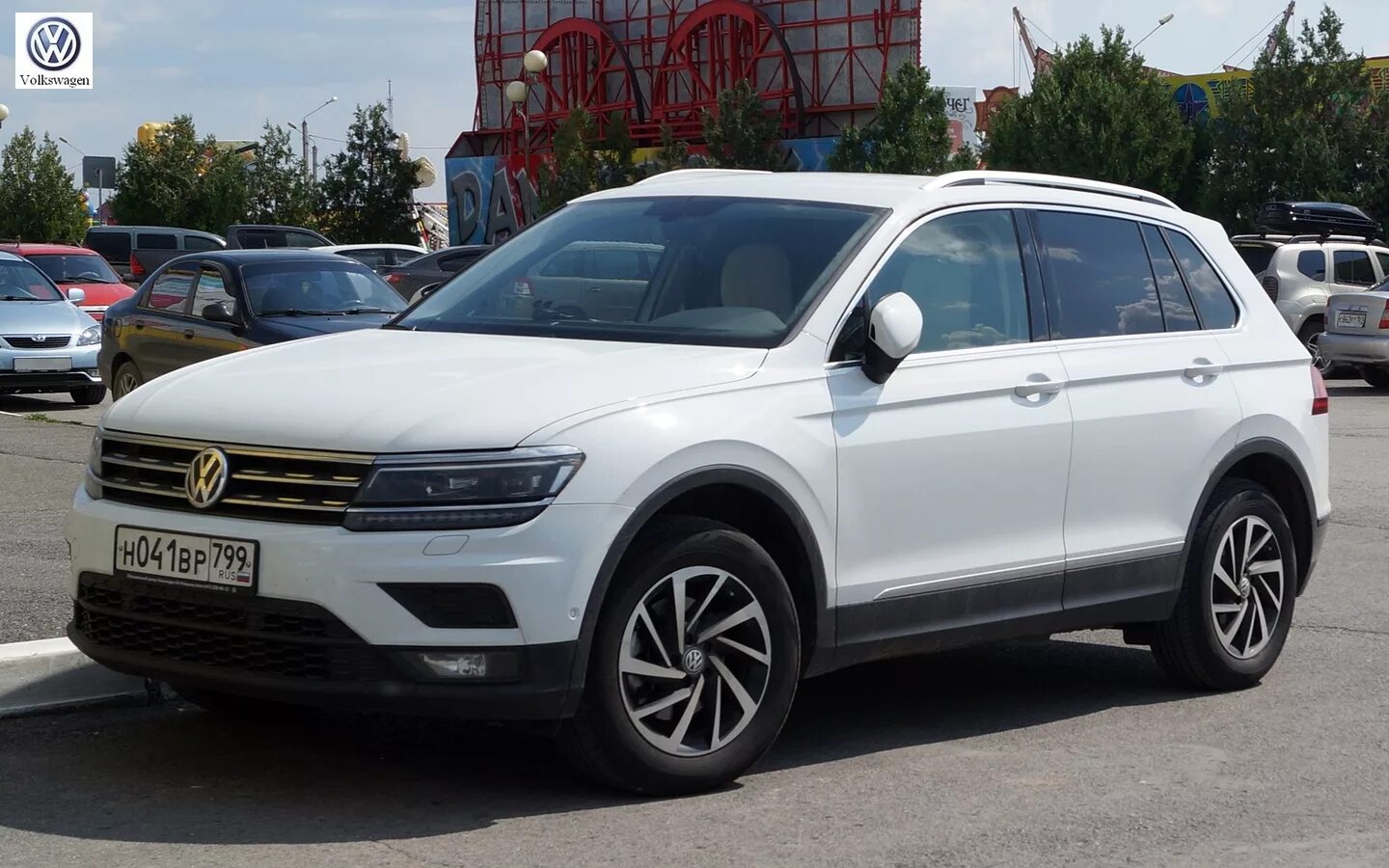 Volkswagen tiguan москва. Тигуан 2012 2. Т 320 ро 799 фольксваген. Фольксваген тигуан 2017. Фольксваген тигуан 2019 года.