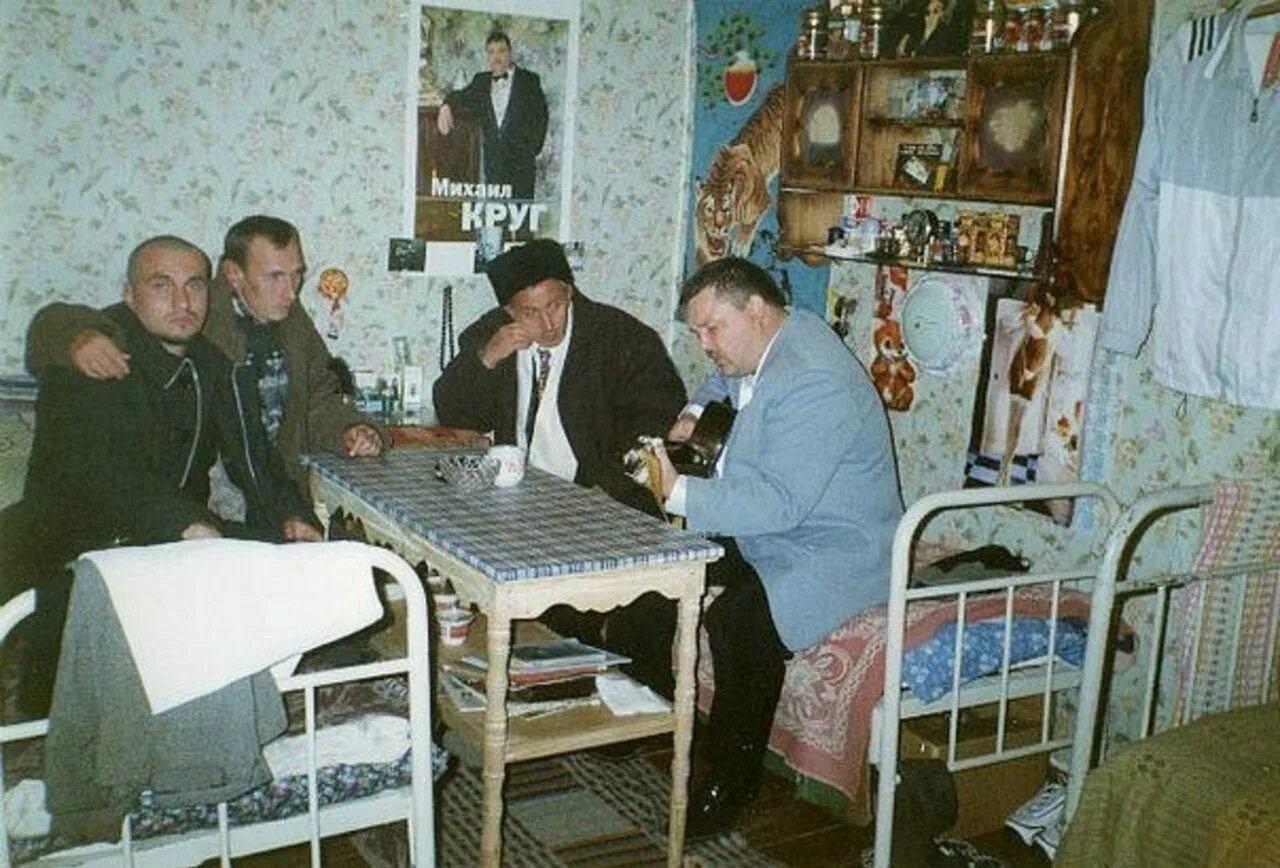 Поселок кушалино тверская область дом саши севера. Дом саши севера. Поселок кушалино дом саши севера. Дом саши севера. Дом саши севера.