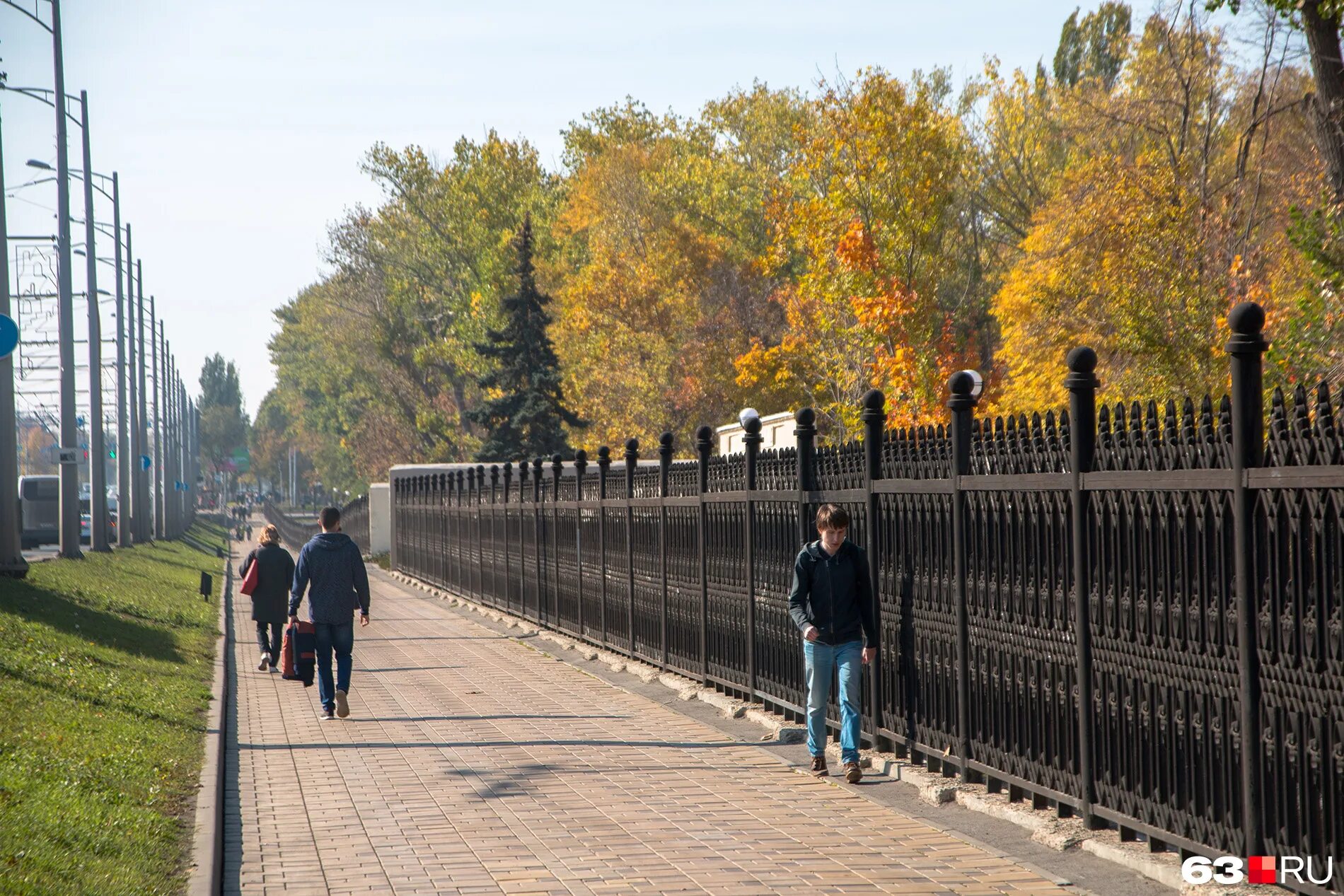 луначарского 49 самара. новая историческая мечеть самара. самара 1 октября. автобус. самара миллионник.