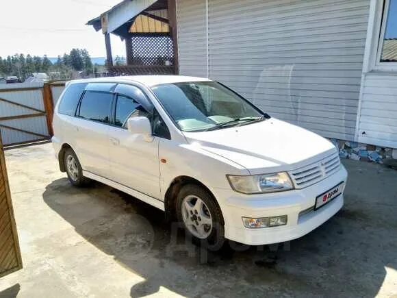 Купить митсубиси шариот грандис. Митсубиси Шариот 2000. Mitsubishi Chariot Grandis 2000. Митсубиси Шариот Грандис 2000г. Мицубиси Chariot; 2000г..