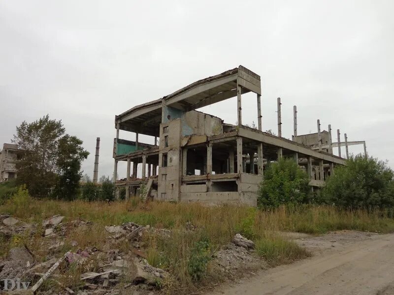 заброшенный 2017. бхз мантурово. турбаза алтай бийск ссср. заброшенная больница внутри. оно 2017 дом.