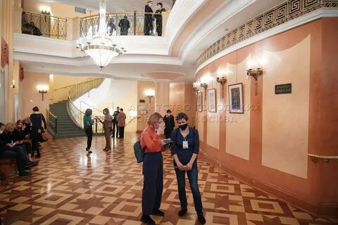 Фойе большого театра