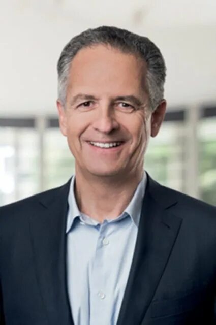 Michael lewis businessman. Майк льюис миллиардер. Майкла льюиса бизнесмен. Michael lewis businessman. Michael lewis businessman.