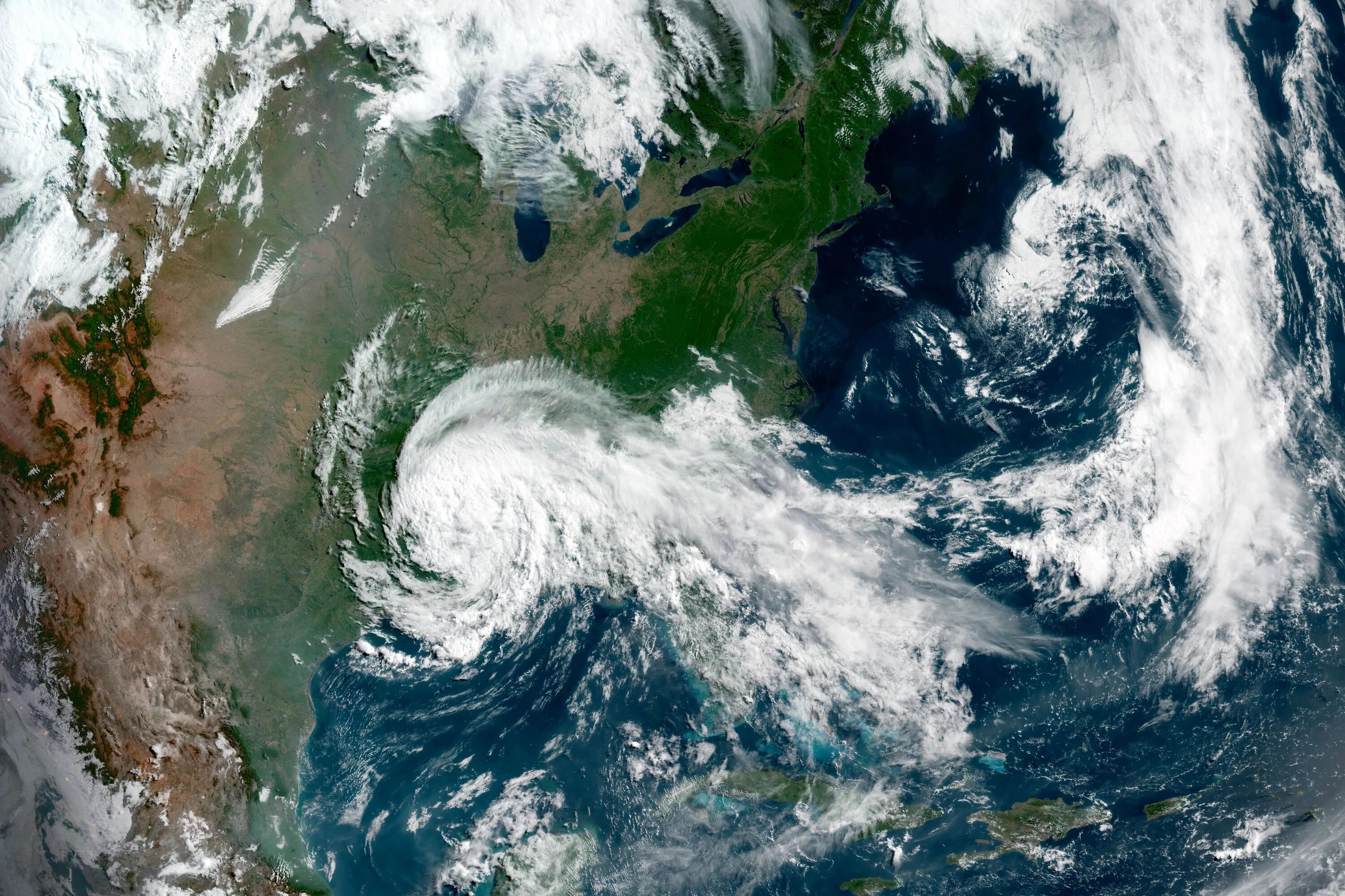 26 августа 2012 года в тихом океане. Ураган Кристобаль. Штормы и ураганы в тихом океане. Тихий океан шторм. Тропический ураган.