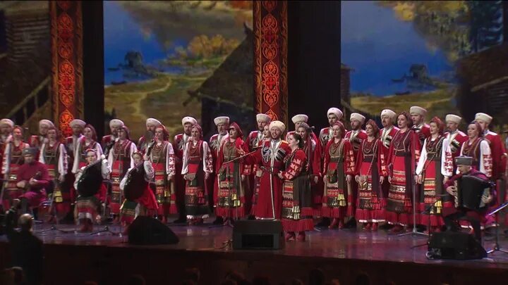 Кубанский казачий хор выступил с двумя сольными концертами в Государственном Кре