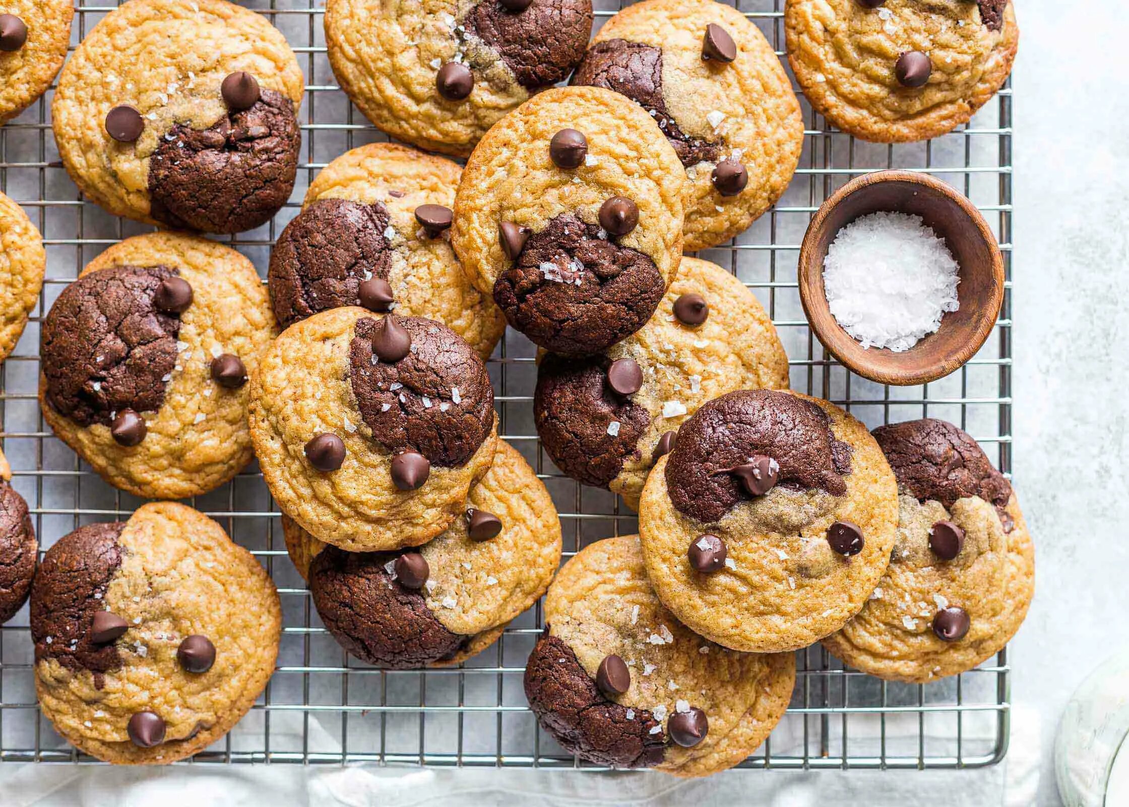 Мини печенье. Cookie печенье making. Мини Брауни печенье. Cookie или cookies печенье.