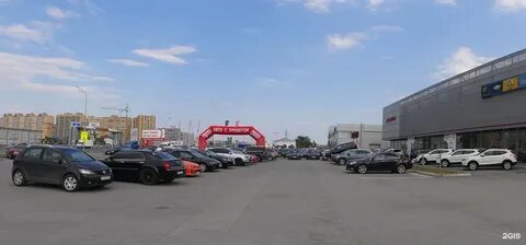 Автосалон республики 222а