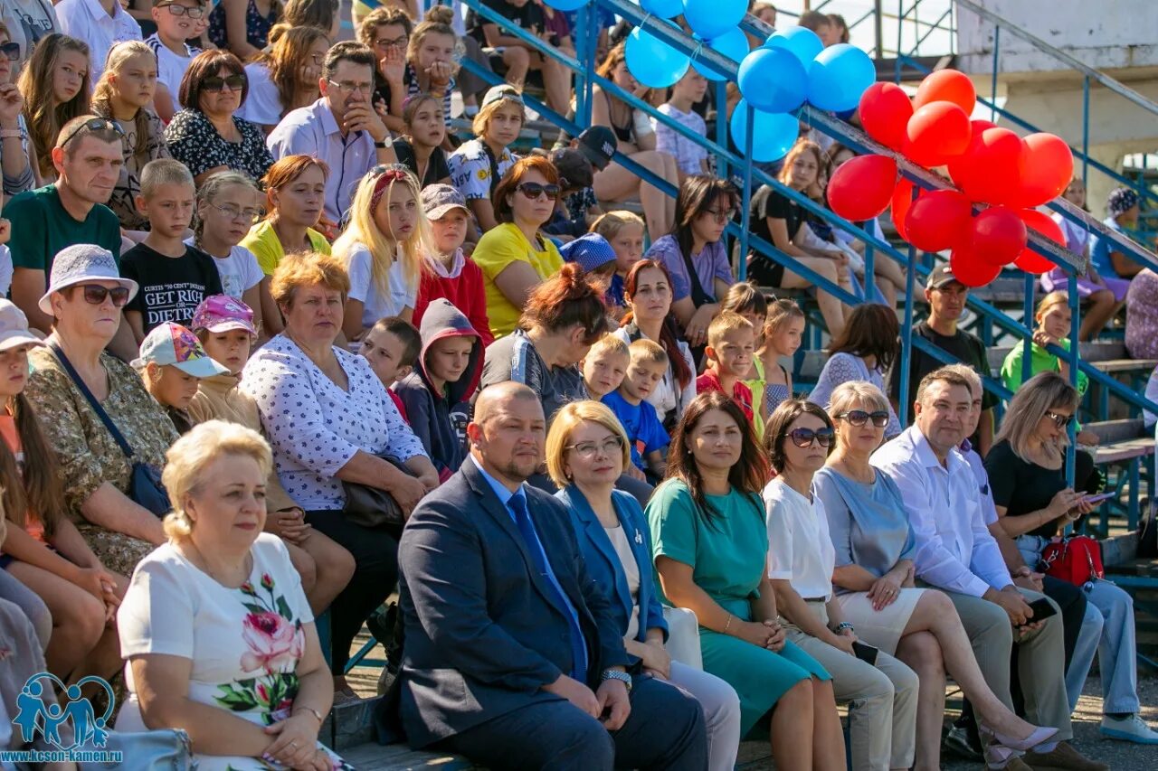 Каменские новости сегодня. Ролики депутатов Каменского района в АКЗС. Каменский район митинг.