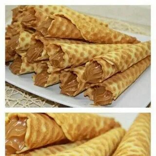 Вафли в вафельнице с вареной сгущенкой